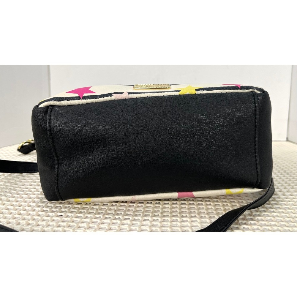 Betsey Johnson Crossbody Shoulder striped Stars Print Black & white Cloud - Picture 3 of 10